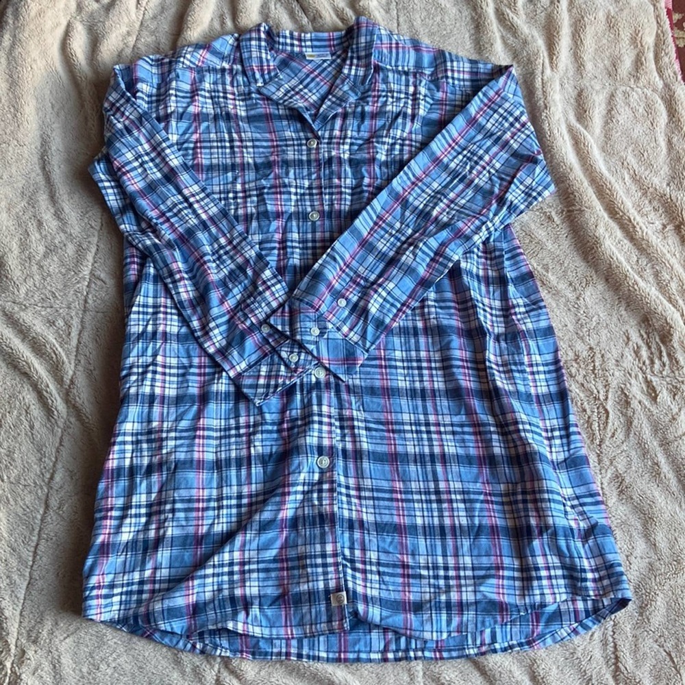 Life is good collard oversized top style nightgown blue plaid size large